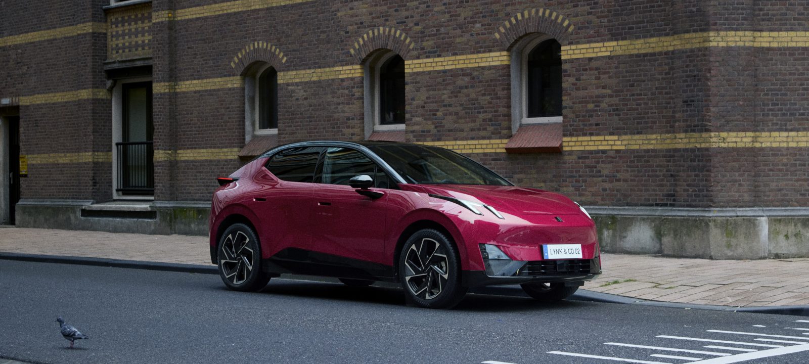 02_EXT_TechnoMagenta_CarOnly_DSC_0771 2.tif_W0A7115 2